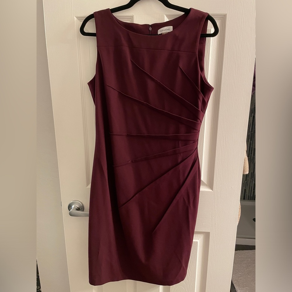 Calvin Klein Starburst Sheath Dress, Size 12